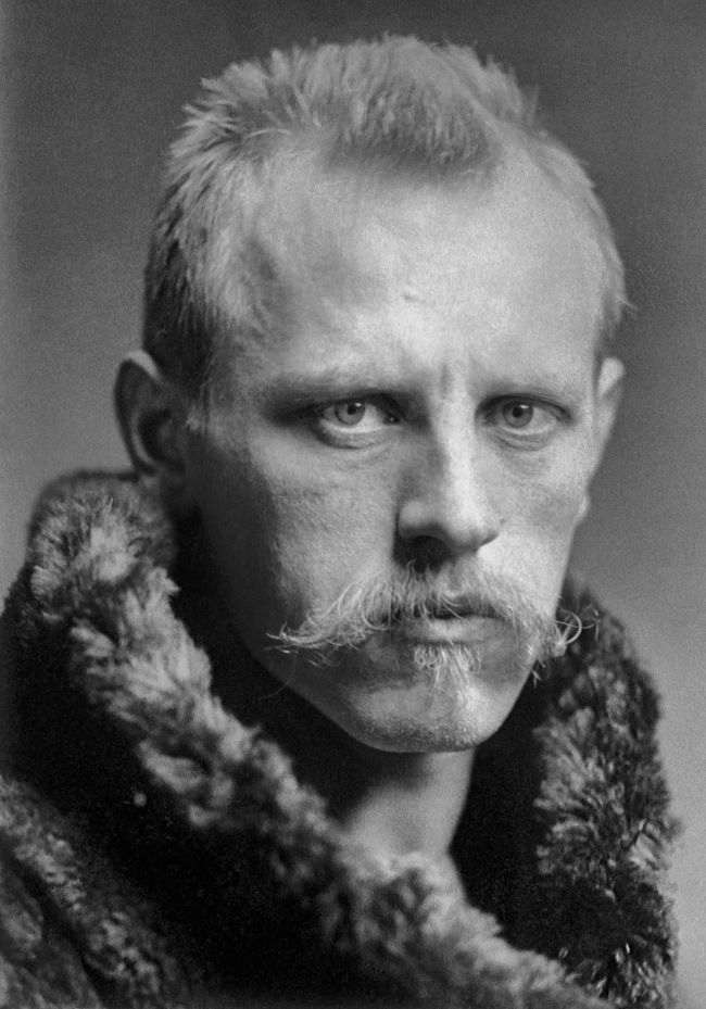 Fridtjof Nansen en 1896. Photo de Henry Van der Weyde / Wikimedia Commons