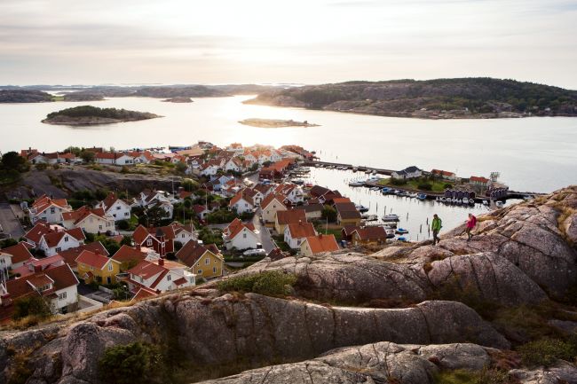 Fjällbacka vue depuis le Kungsklyftan- Photo de Roger Borgelid / westsweden.com